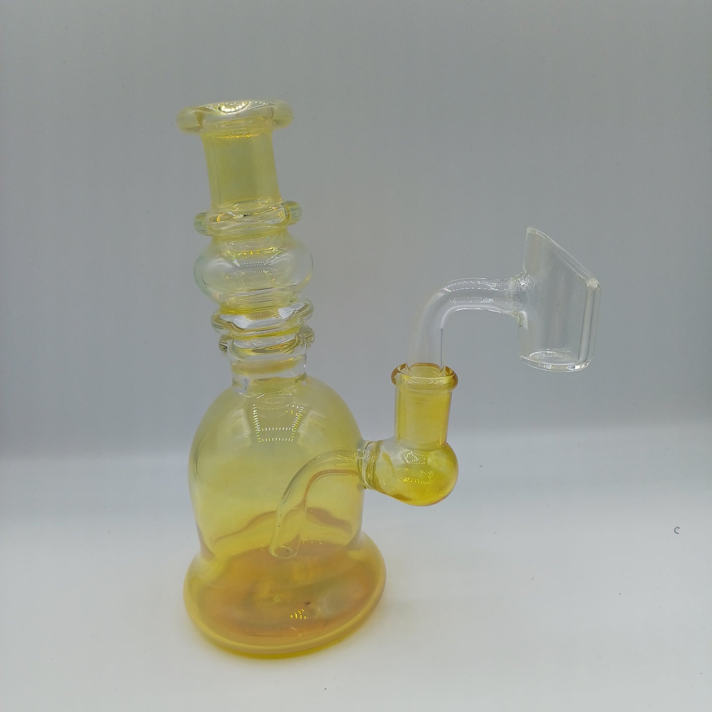 Golden Bell Dab Rig – Elegant and Portable